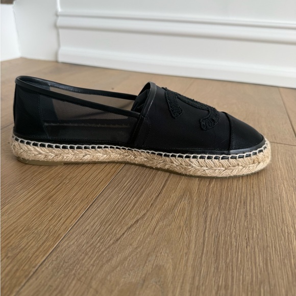 CHANEL Black Leather Espadrille Loafers with Jute Sole CHANEL Black Espadrille Flats with Braided Jute Sole main image 4